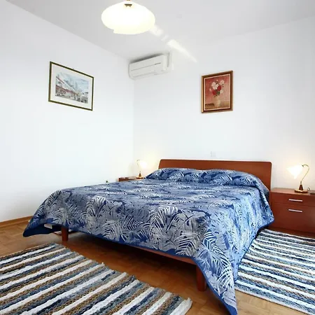 Blue Horizon Apartments Seca アパート *